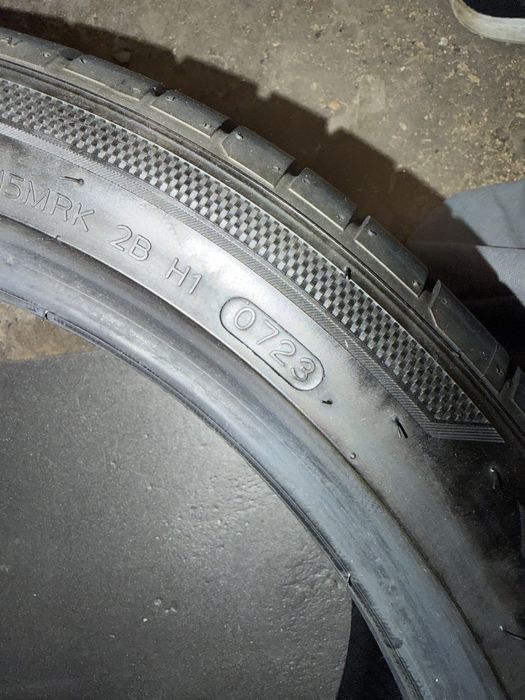 Лятна гума 275/35 R18 Hankook Ventus S1