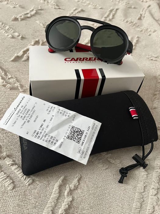 Продавам очила CARRERA  (оригинални)
