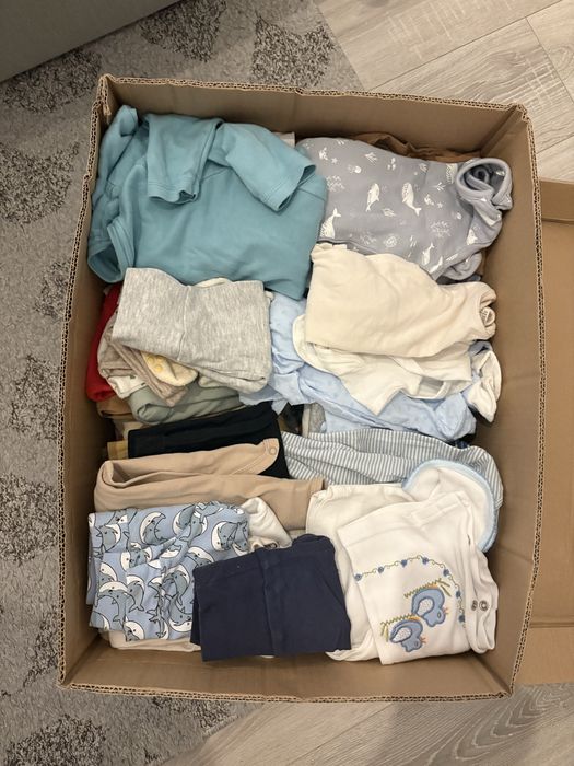 Vand hainute marimea 62/68