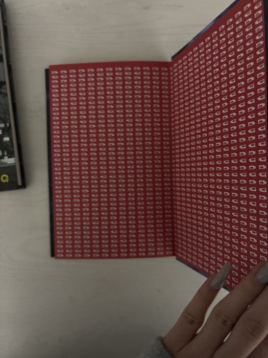 книги. Совершенно новые, не тронутые.