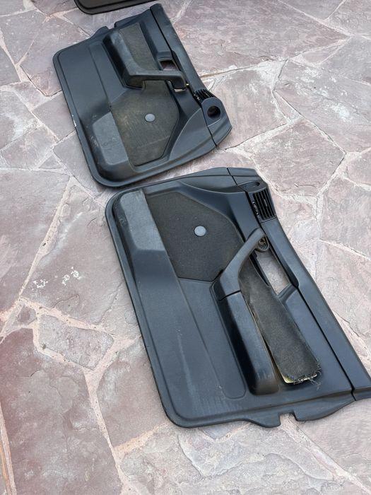 Передние обшивки на BMW e34
