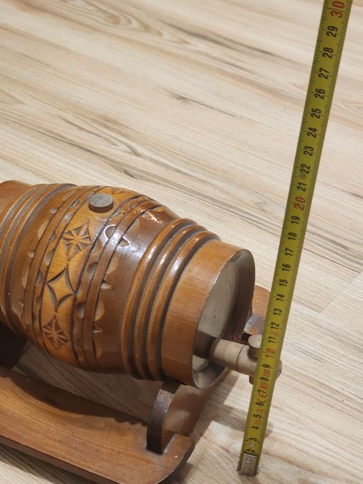 Butoias lemn sculptat cu suport  - figurina decor