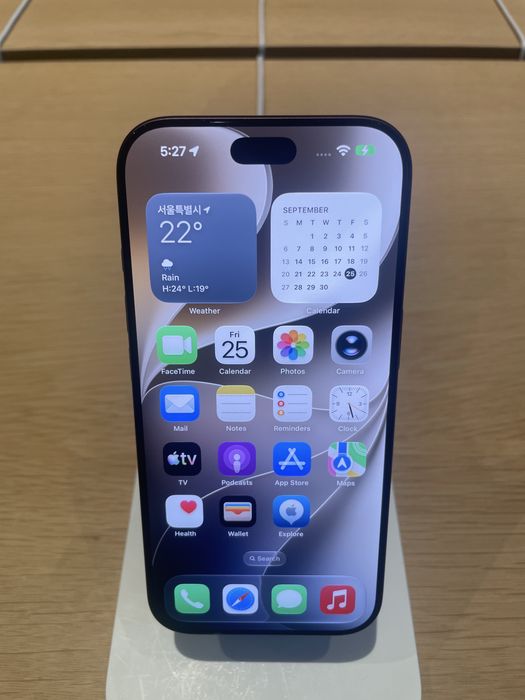 Iphone 18 pro 256gb Burgundy (Бордовый)
