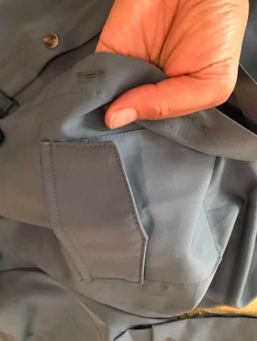 Риза с джоб, копчета и  дълъг ръкав