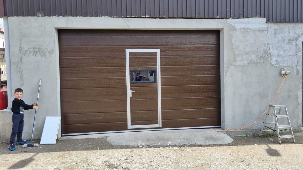 usi de garaj Automate