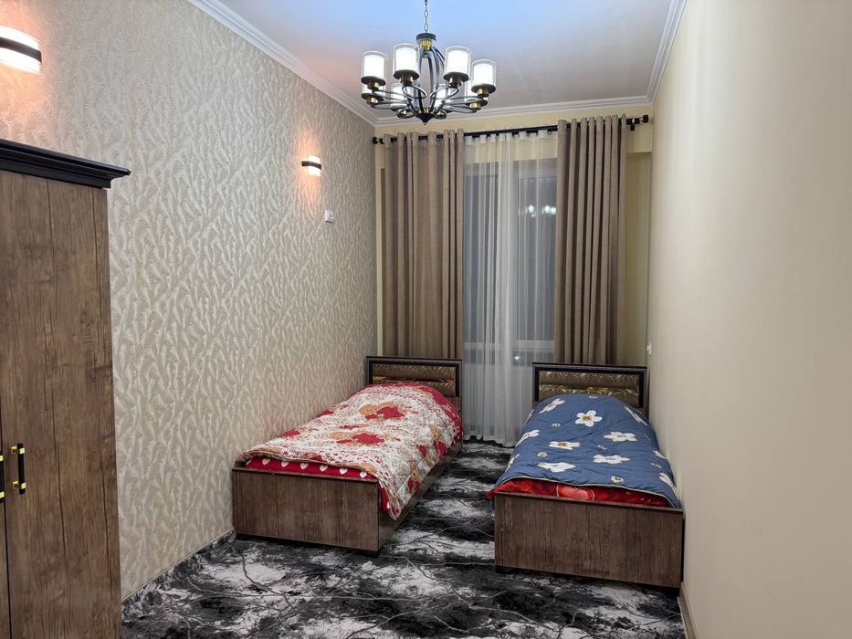 Kunlik kvartira toza elitniy joy