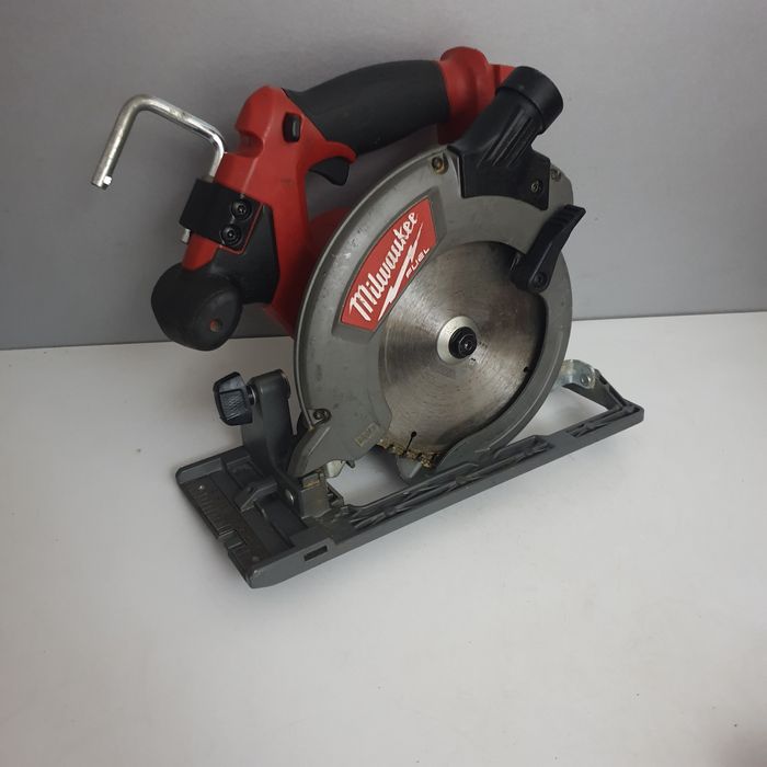 Milwaukee M18 CCS 55  Fierăstrău circular manual Brushless