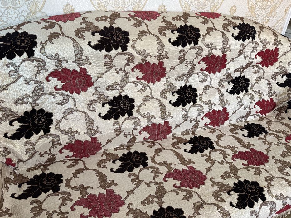 Продается диван тройка 321