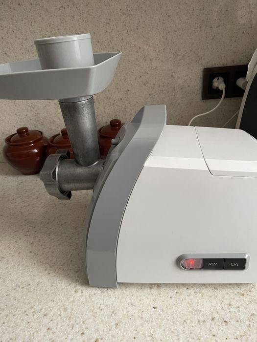 Мясорубка фирмы Bosch