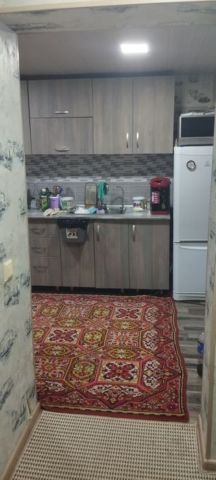 Ҳовли сотилади 6 хона 6 сотих