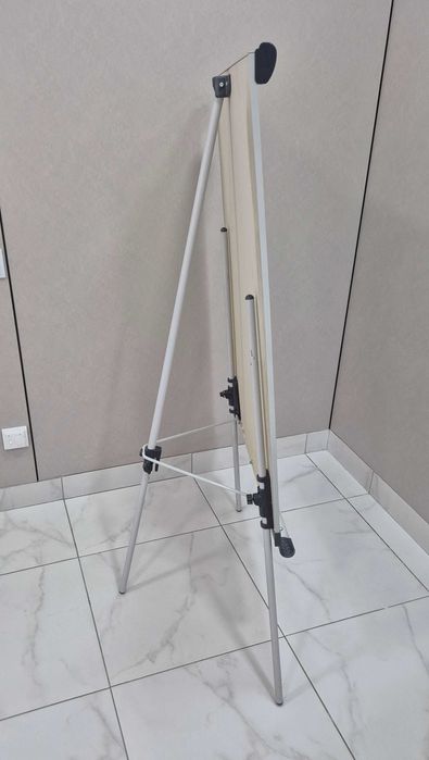 Продам Флипчарт б.у. 70х100