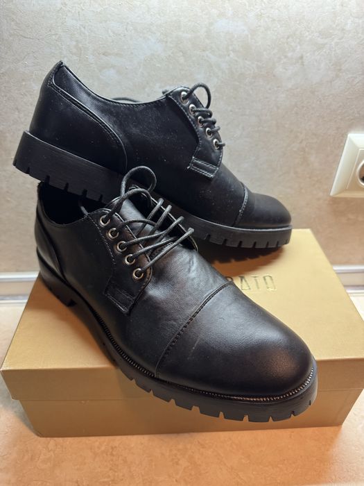 Официални обувки Anthony Moratto