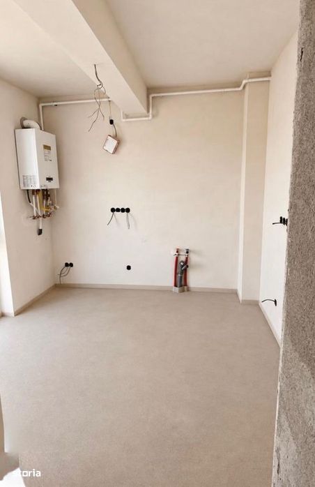 Apartament cu o camera Floresti| Semifinisat