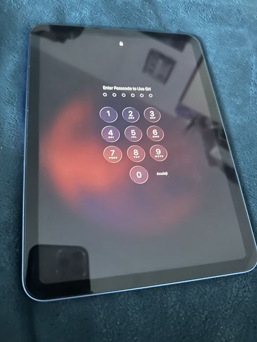 Ipad Generatia 10 ,2022