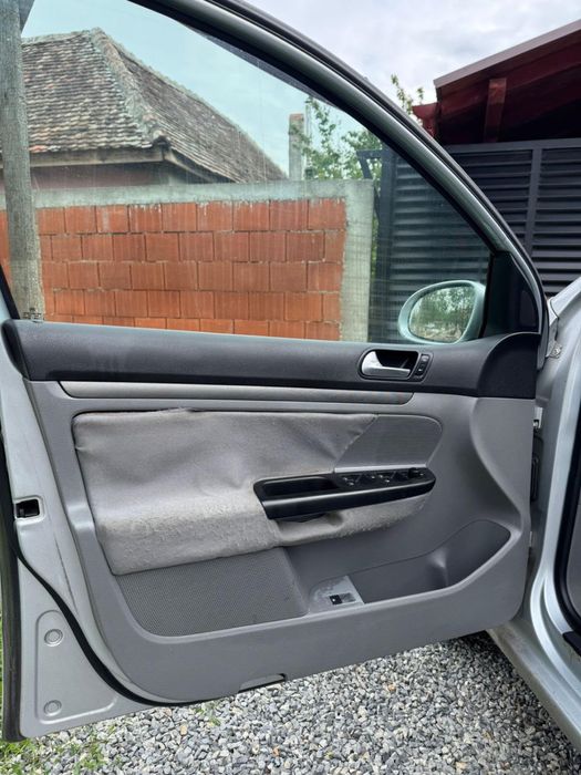 VAND GOLF 5 1.6 2006
