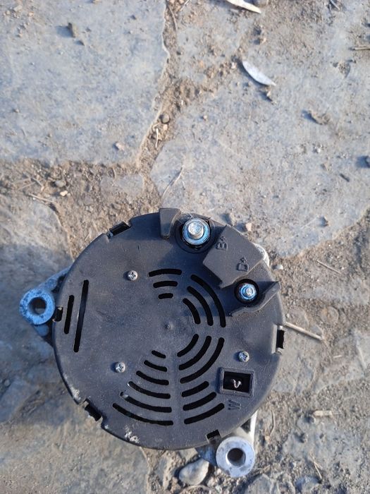 Генератор Мерседес  90 ампер дв111  1.8.2.0.2.2 привозной