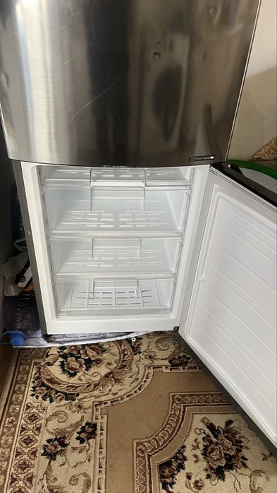 Холодильник LG срочно