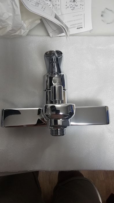 Смеситель Grohe Bauedge