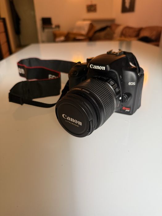 Canon EOS Rebel XS