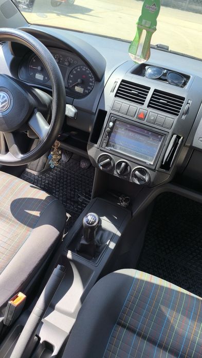 Vând Volkswagen Polo 9N3 (Facelift) -2006-
