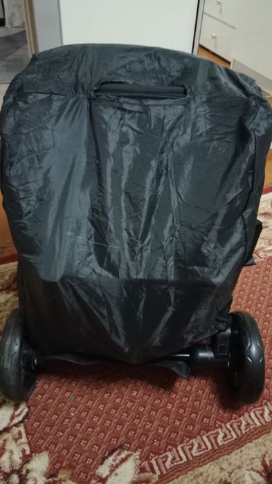 Срочно продам коляску
