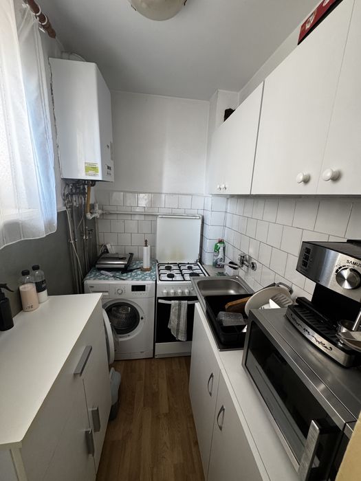 Apartament 2 camere, etaj 3/4 - Reghin, zona Pomilor