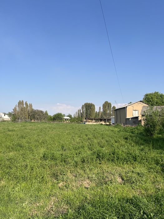 Yer sotiladi 10 sotix