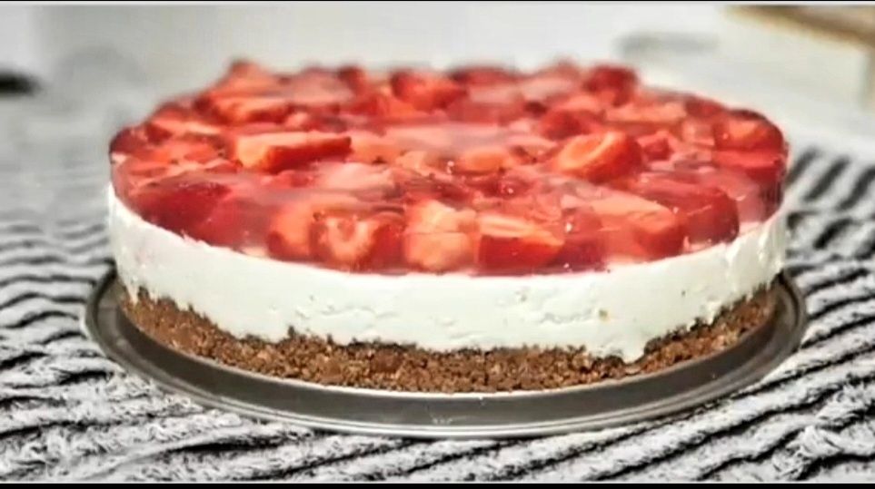 Cozonaci de casa,prăjituri,cornulete,plăcinte,coliva,chec