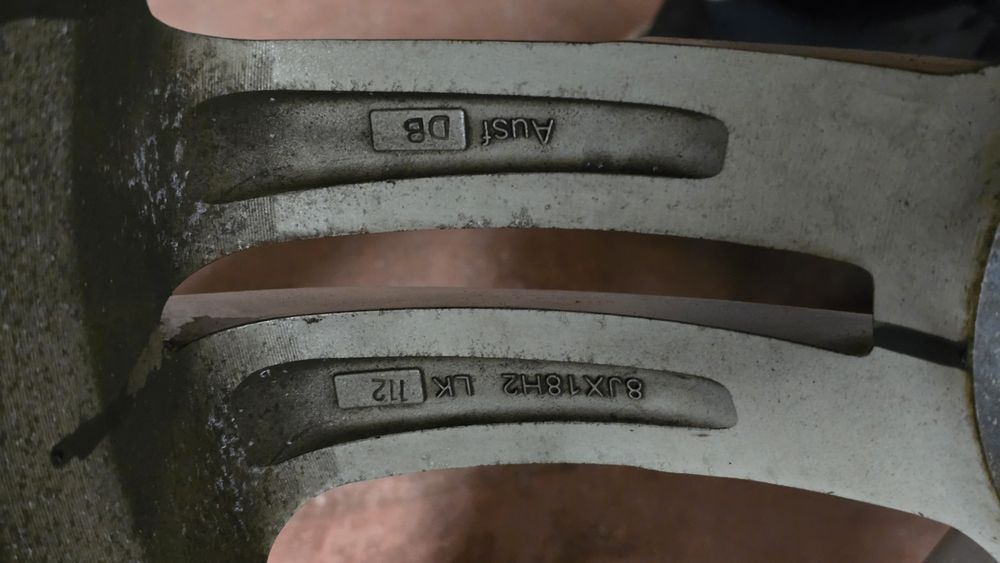 Джанти ауди 18" 5х112 ЕТ42 66.6 57.1