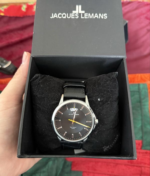 Наручные часы Jacgues Lemans 1-1540A