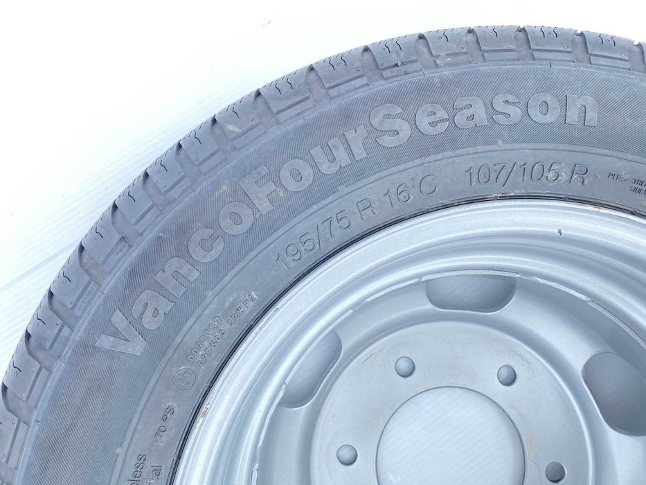 Janta R16 cu anvelopa 195 75 R16C continental noua originala Renault