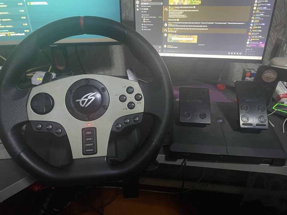 Руль проводной с педалями