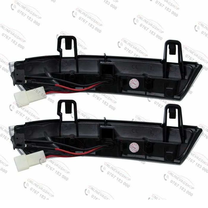 Semnalizare dinamica oglinda VW GOLF 5 Plus Jetta MK6, Passat B6 Eos