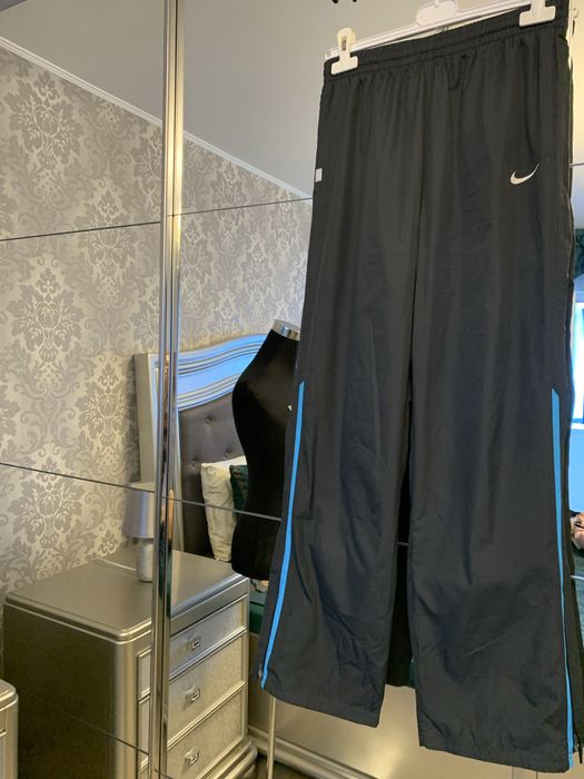 Vand pantaloni dama