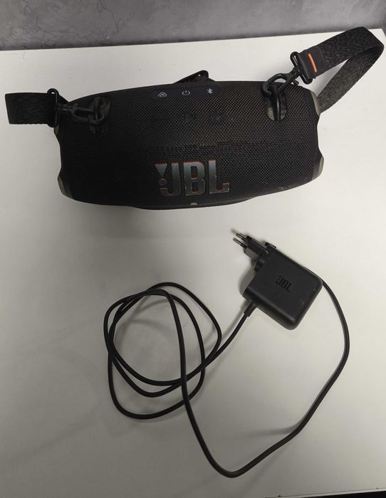 boxa portabila Jbl Xtreme 4 - curea si incarcator original