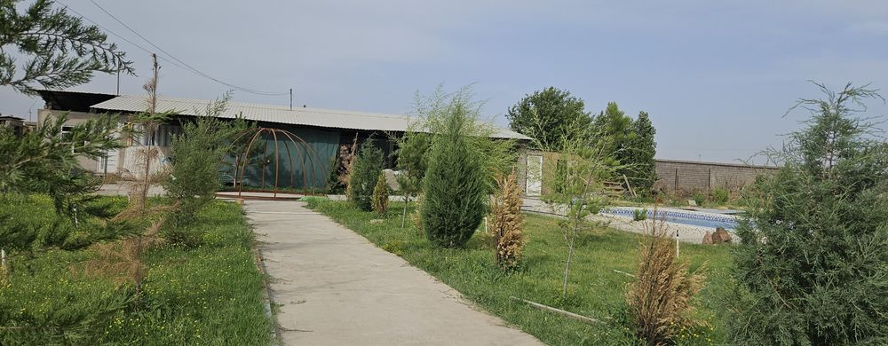 Продается ДАЧА  на 18 сотках есть другие варианты тоже