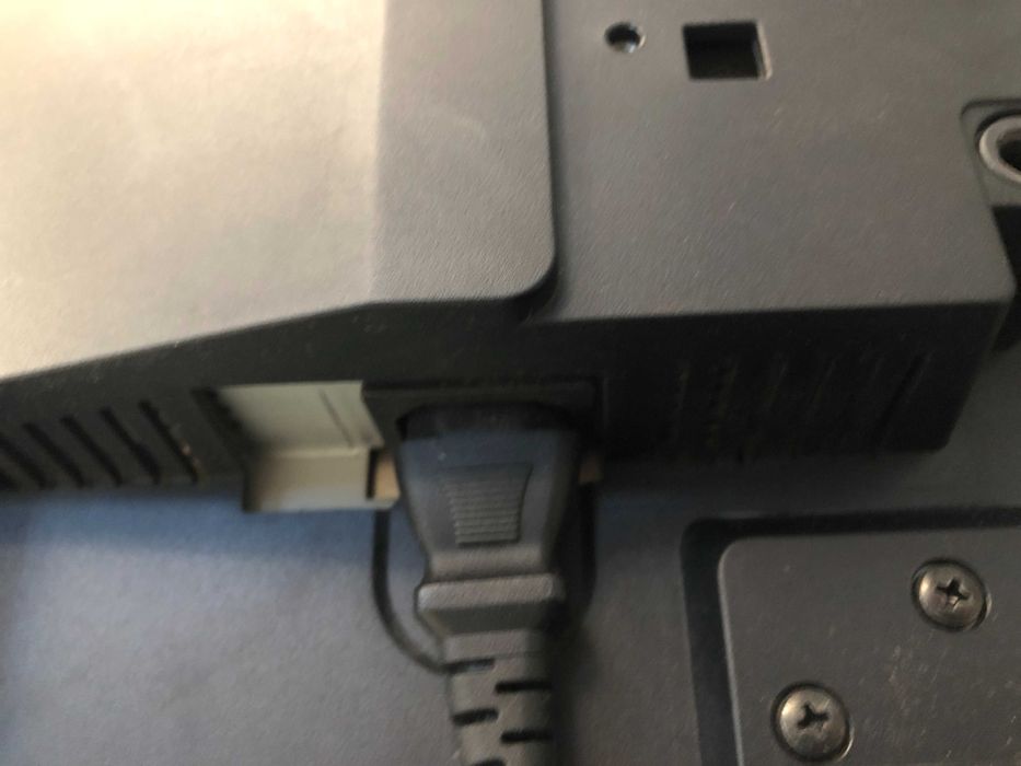 Монитор 15 дюймов Samsung SyncMaster 940nw б/у