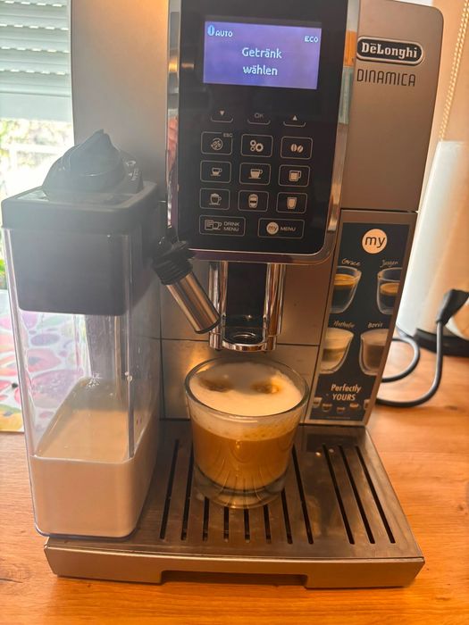 Aparat cafea Delonghi Dinamica
