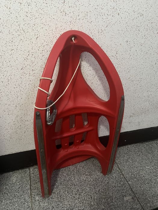 Продам санки детские