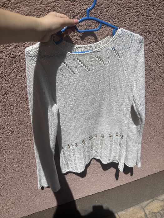 Bluza de vara cu gauri