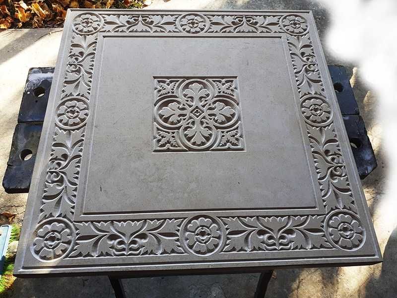 Врачански камък - Гравиране