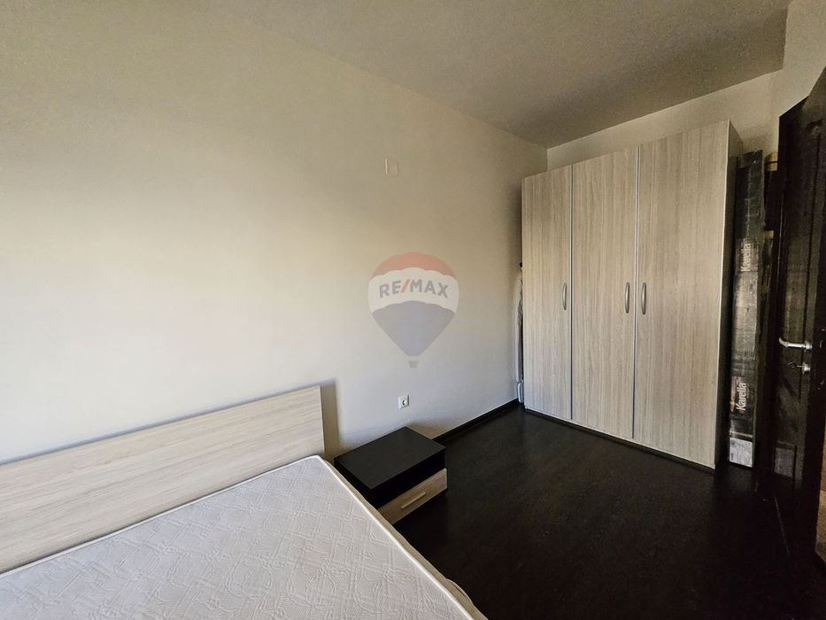 Дава се под наем Тристаен апартамент в Варна, Чаталджа - 80 кв.м за 714 € - Снимка #9