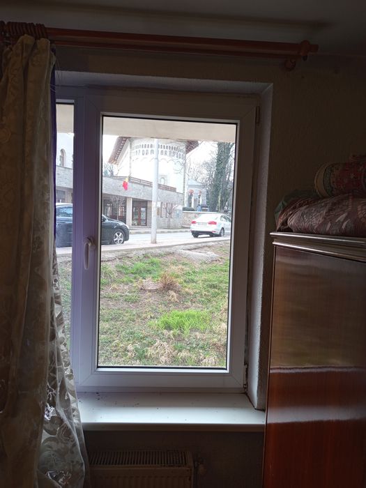 Vând apartament 2 camere ultracentral