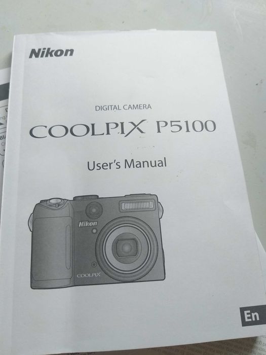 Цифровой фотоаппарат Nikon