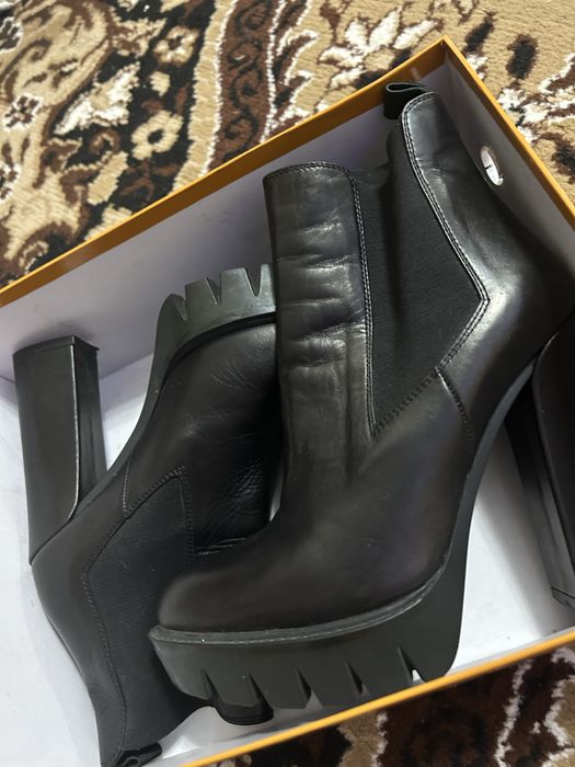 Продам обувь