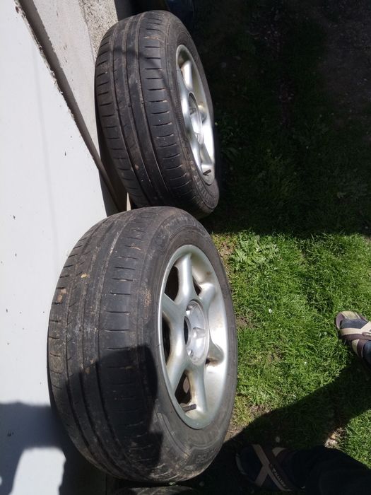 Genti aluminiu cu cauciucuri  pentru skoda 2007 195/65/15