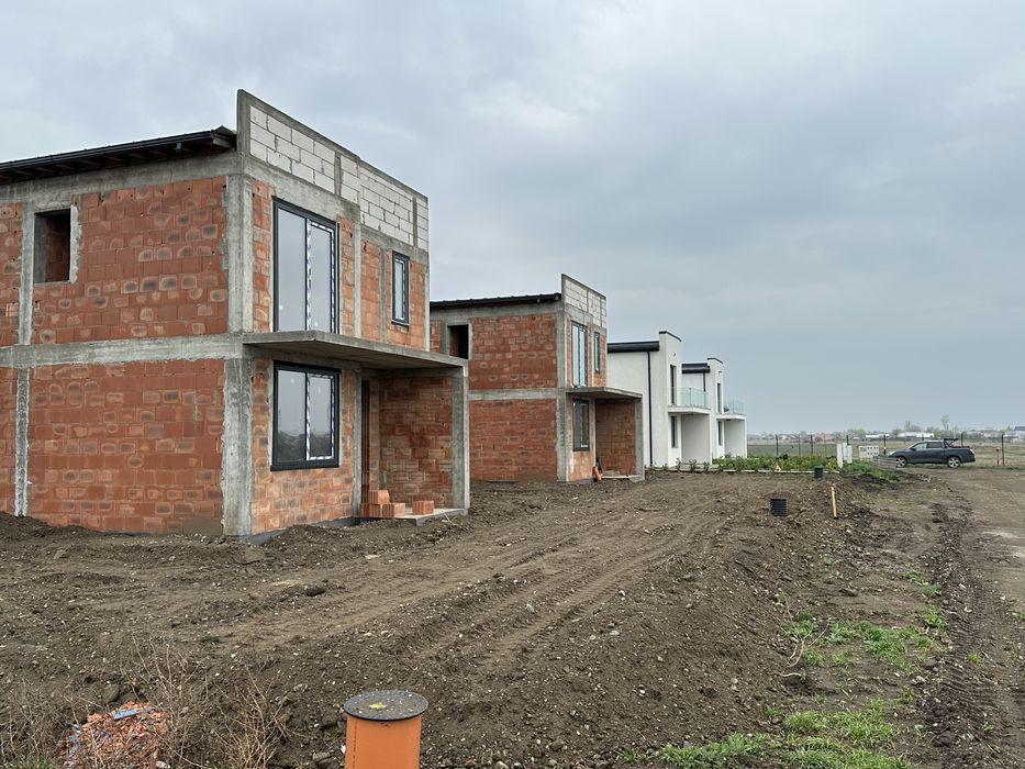 Casă P+1 cu 4 Camere |  Direct Dezvoltator | 101 Residence Tecuci