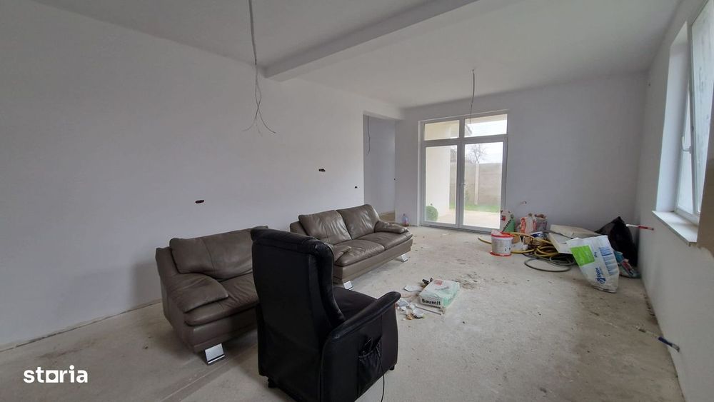 Proprietar Duplex Plan Parter Vatra Veche Bucovat - Pret 114.900 euro