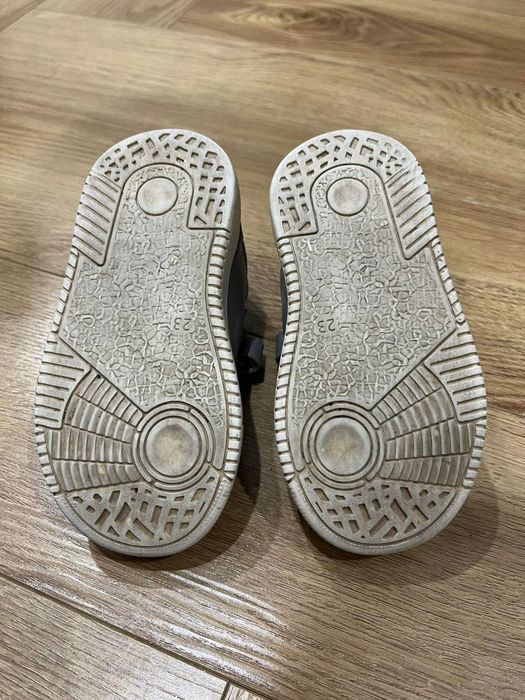 Продам батиночки на мальчика