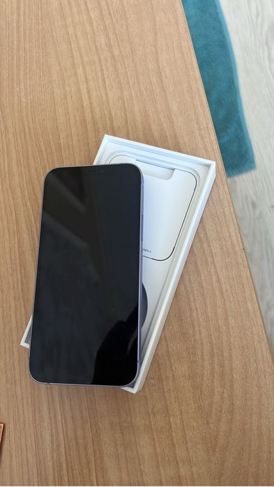 Iphone 12 в отличном состоянии